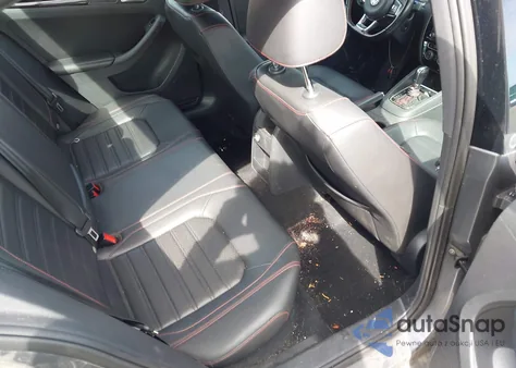 2017 Volkswagen Jetta Gli из США, поврежденный, VIN 3VW4T7AJ7HM348327